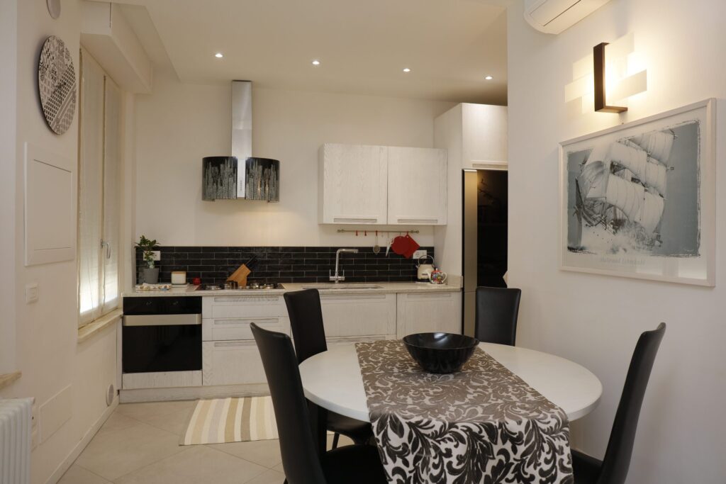 Cucina e zona pranzo dell'appartamento Charming, Siena UpTown